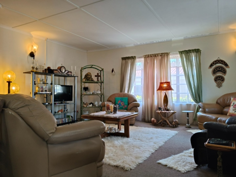 3 Bedroom Property for Sale in Noorsekloof Eastern Cape